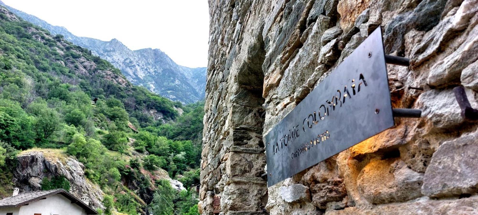 La Torre Colombaia - Monumento Del 1400 Apartamento Arnad Exterior foto