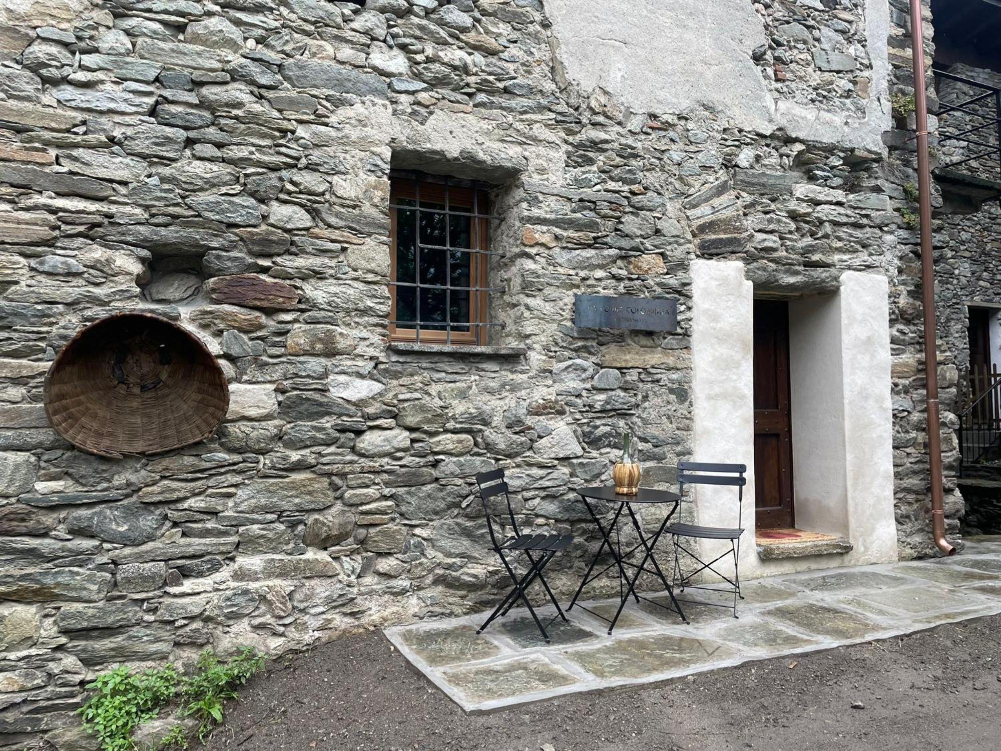 La Torre Colombaia - Monumento Del 1400 Apartamento Arnad Exterior foto